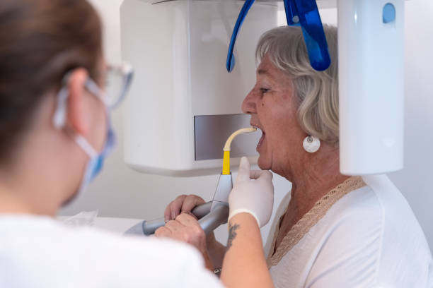 Best Emergency Tooth Extraction in East Foothills, CA